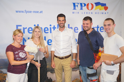 v.l.: Sandra Schmidinger, Cornelia Wolf, Udo Landbauer, Christian Brenner, Mario Scholle 